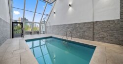 Renovated Large 2 bedroom central Surfers Riverside Apartment